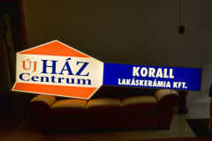 ÚJ-HÁZ.