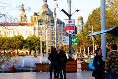 Erzsébet-tér-életmentő02