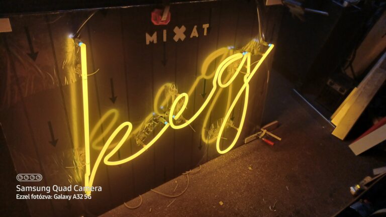 Neon design